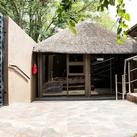 A-Z Boutique Guesthouse-3